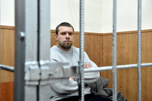 Бывший сотрудник полиции дал показания по делу Голунова