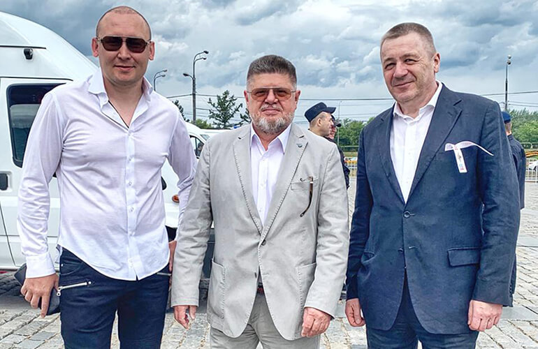 Представители государственных структур объединяются с НКО