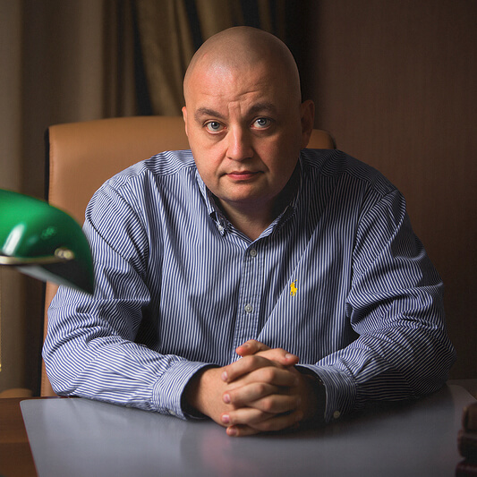 Психиатр, нарколог, психотерапевт, сексолог, судебно-психиатрический эксперт Наров  Михаил Юрьевич