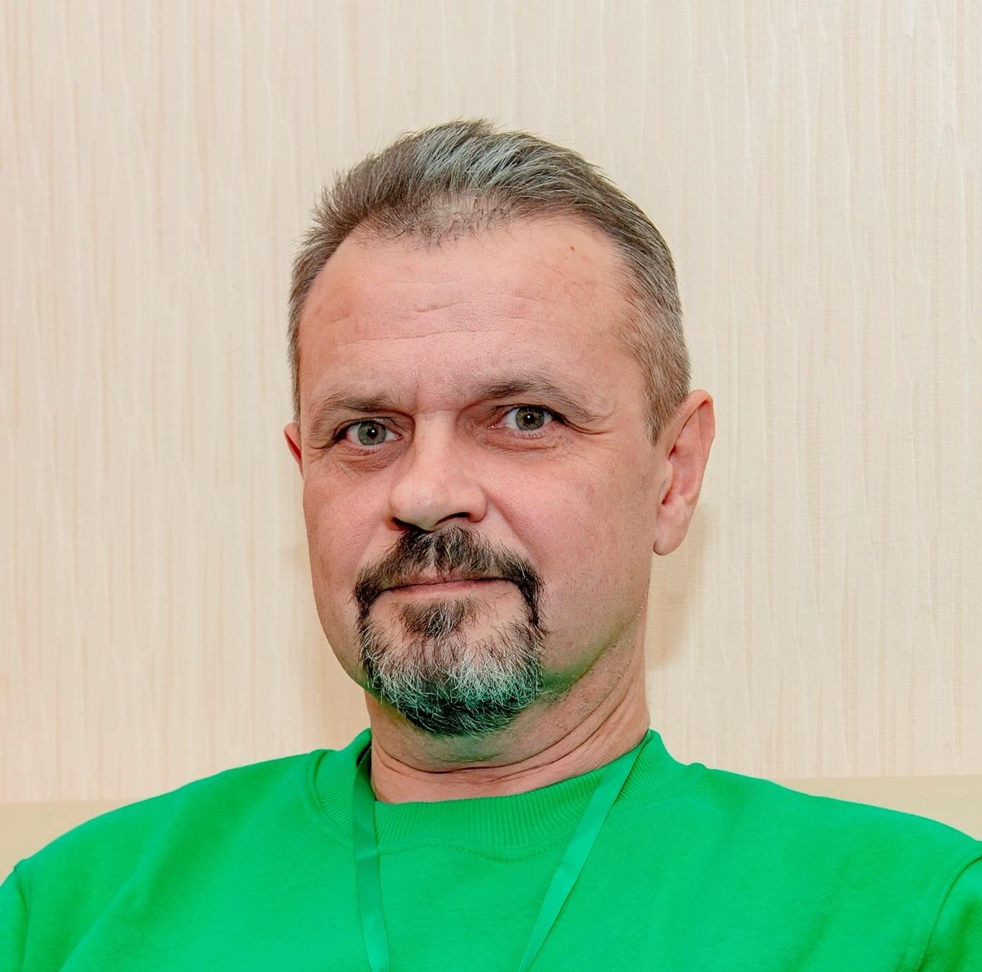 Профессиональный консультант  Ельчанинов Игорь Сергеевич