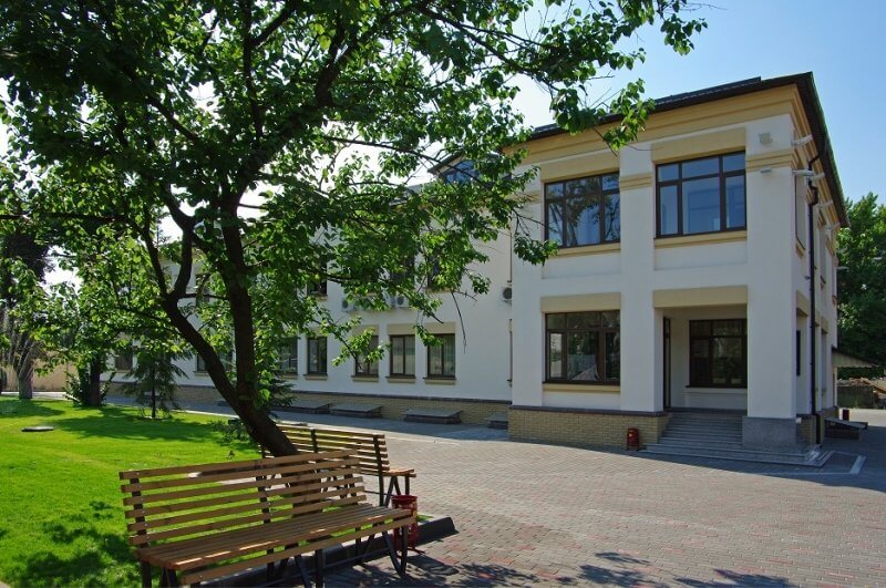 «Ренессанс»