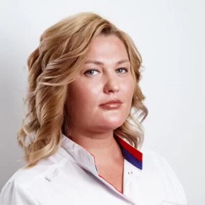 Управляющая  Маркина Елена Александровна