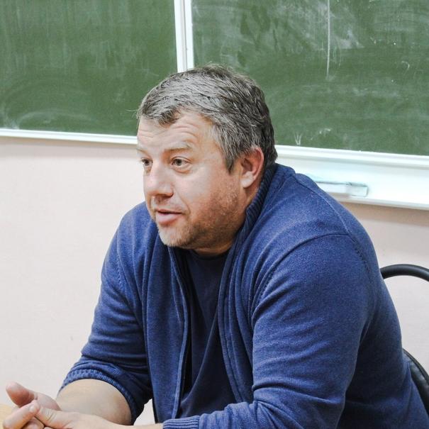 Программный директор Дмитрий Полухтин